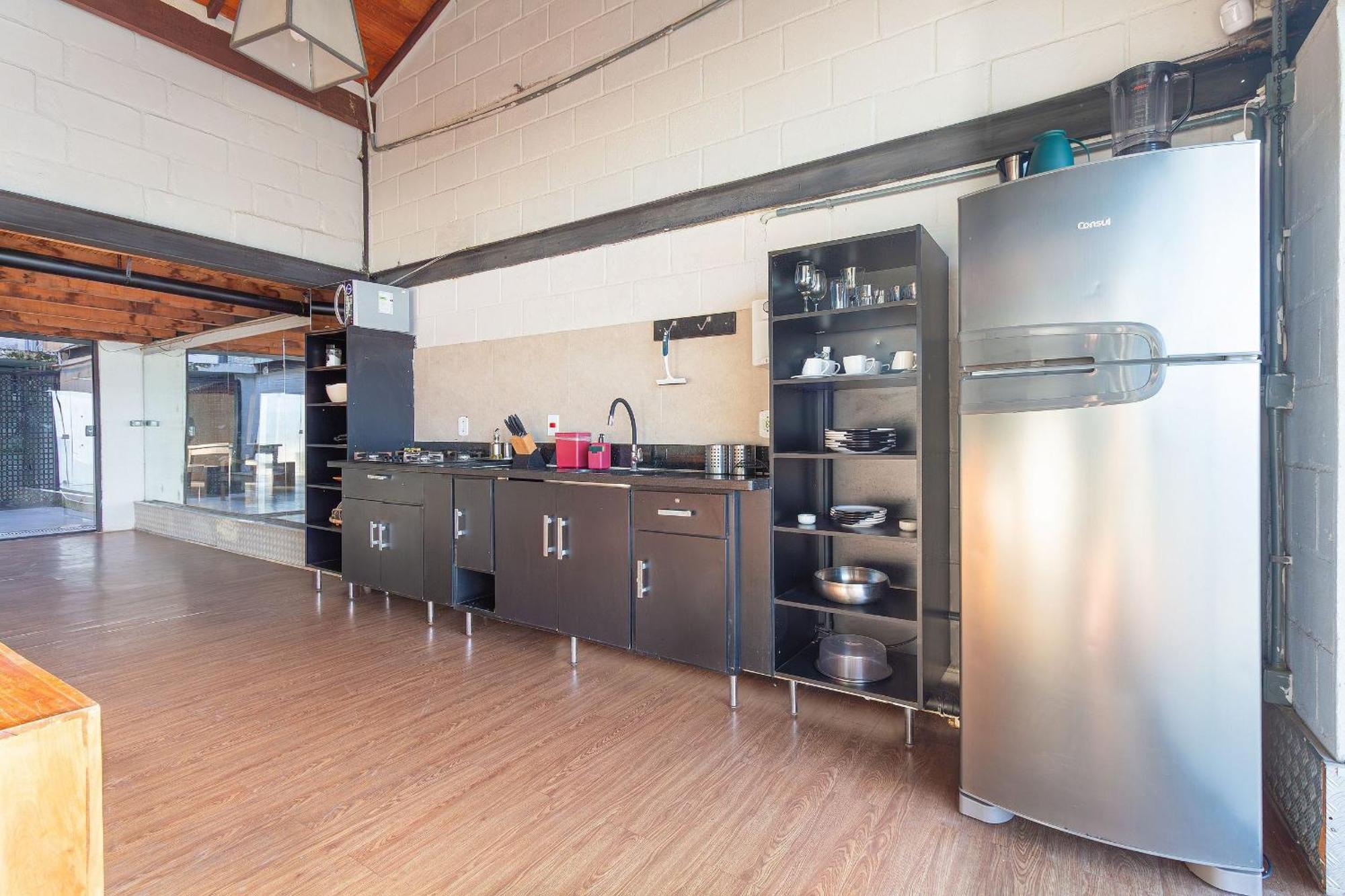 Apartamento Casa Em Com Arquitetura Industrial, Sinuca E Hidromassagem *