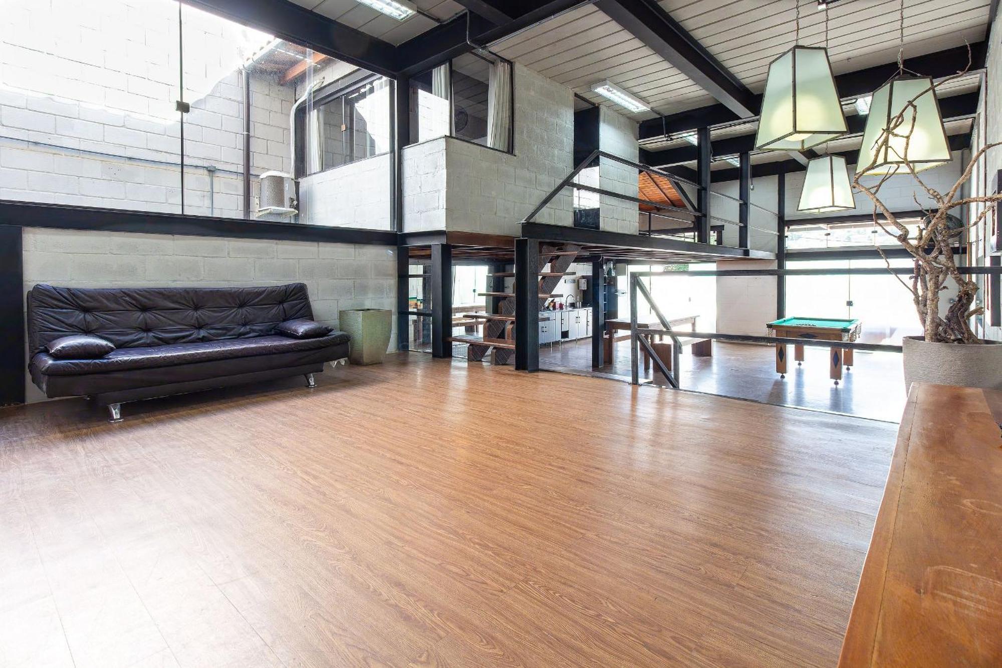 Casa Estilo Industrial Em Apartamento